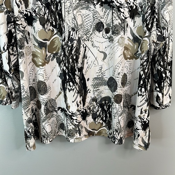 TanJay Abstract Print Relaxed Top Black White Taupe Long Sleeve Top Stretch 2X - Picture 7 of 10